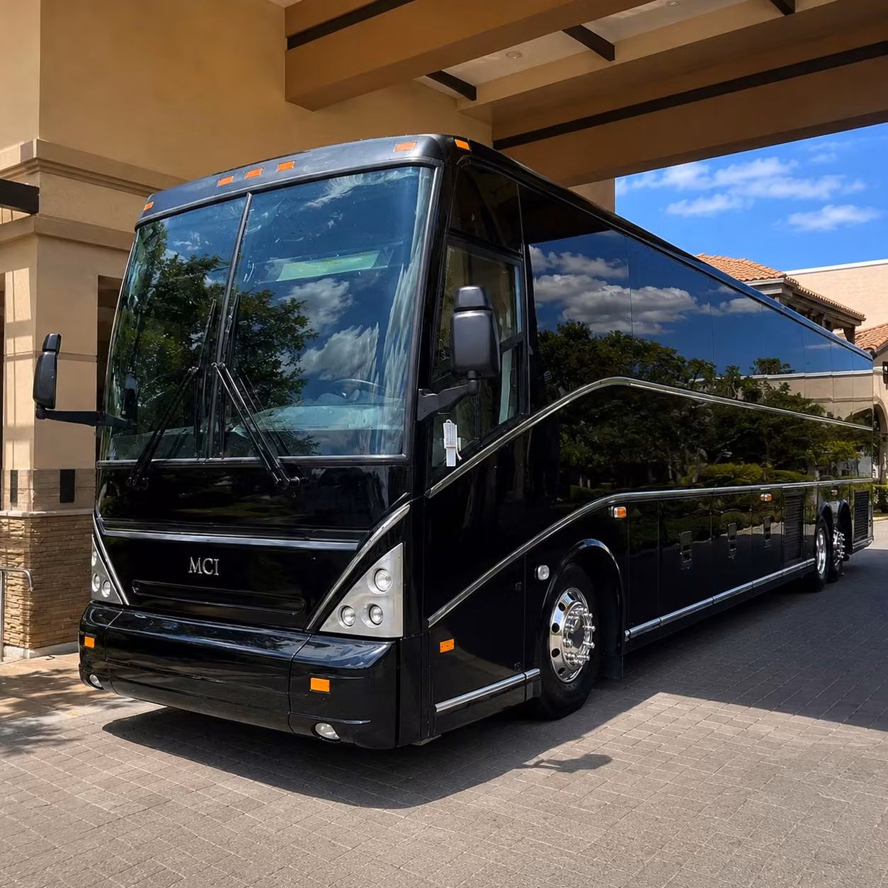 choosing the right bus for greeley corporate events at local venues