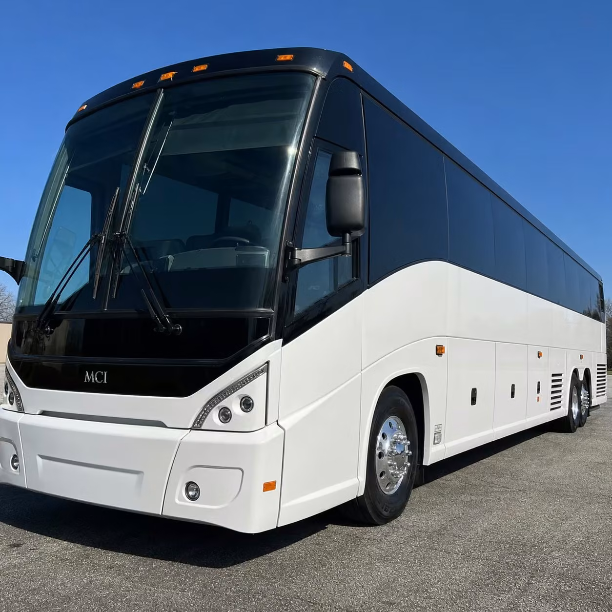 skip the parking nightmare at den with a greeley airport shuttle bus